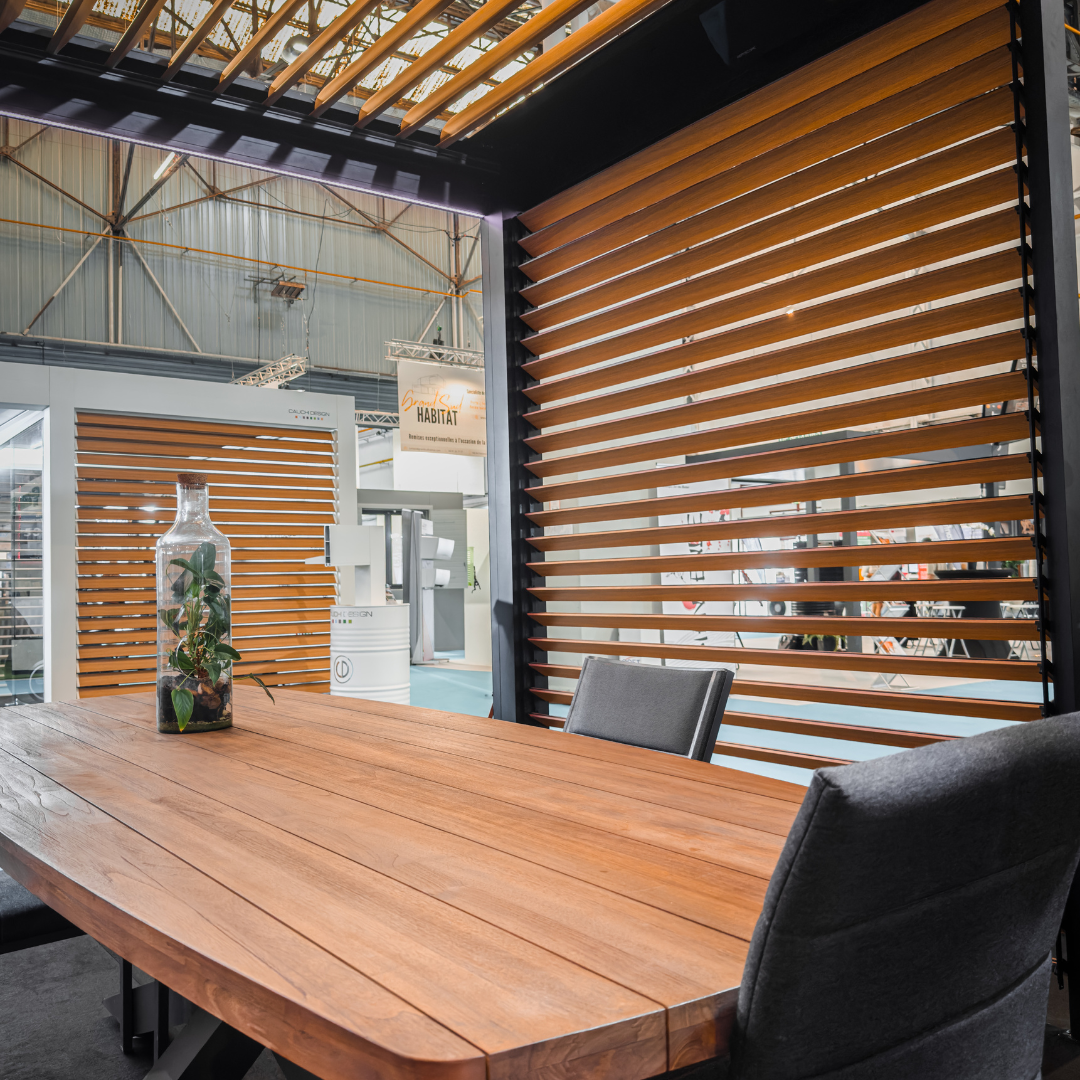 brise soleil orientable bois pergola à La Valette 