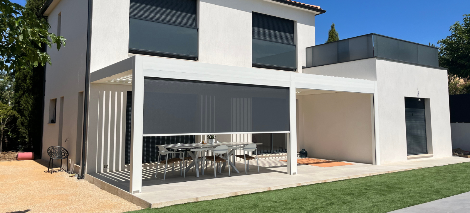 Store avec toile pour jardin à Fréjus 