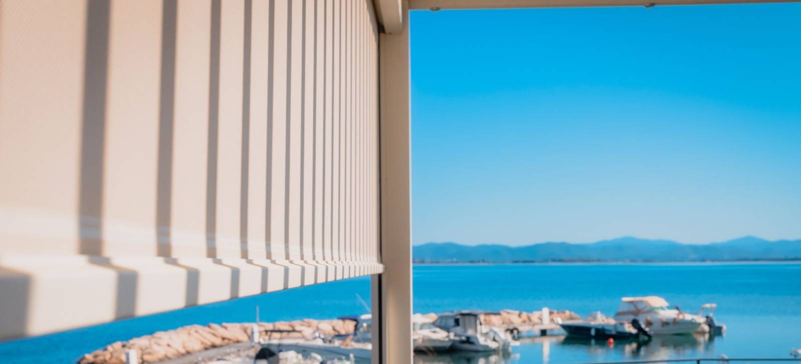 Store occultant pergola La Londe les Maures 