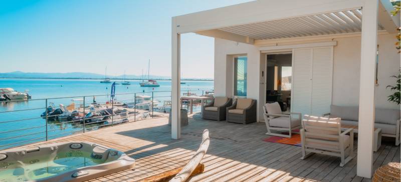 pergola 4x4 blanche carqueiranne