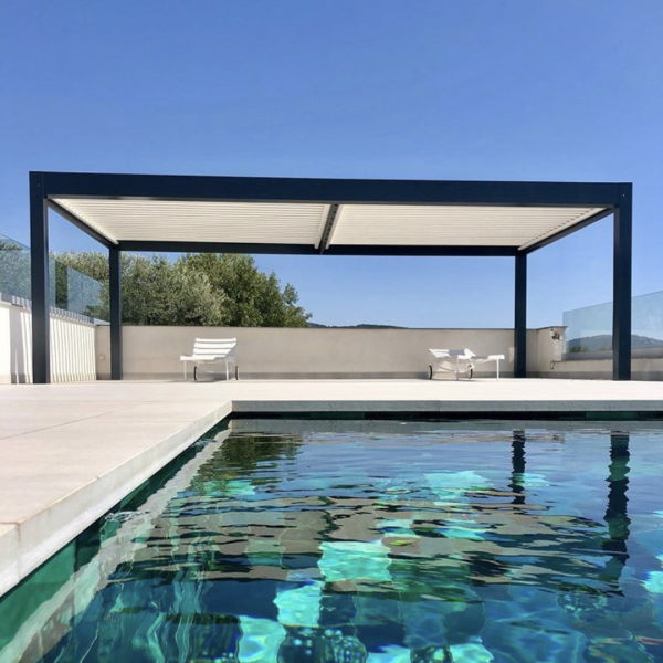 Quelle est la durée de vie moyenne de notre pergola bioclimatique Cauchi Design à Toulon ?